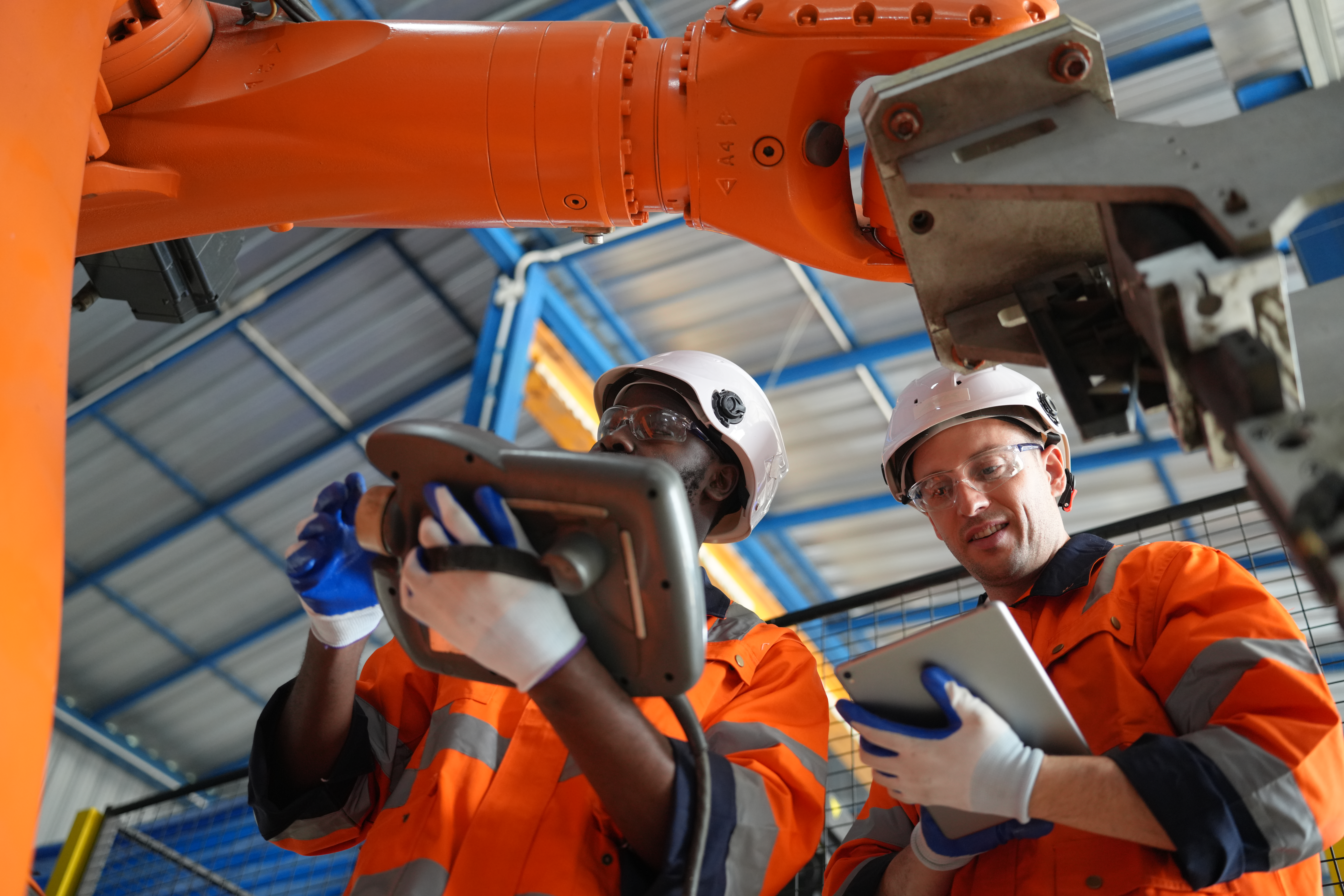 manufacturing-operations-management-hero